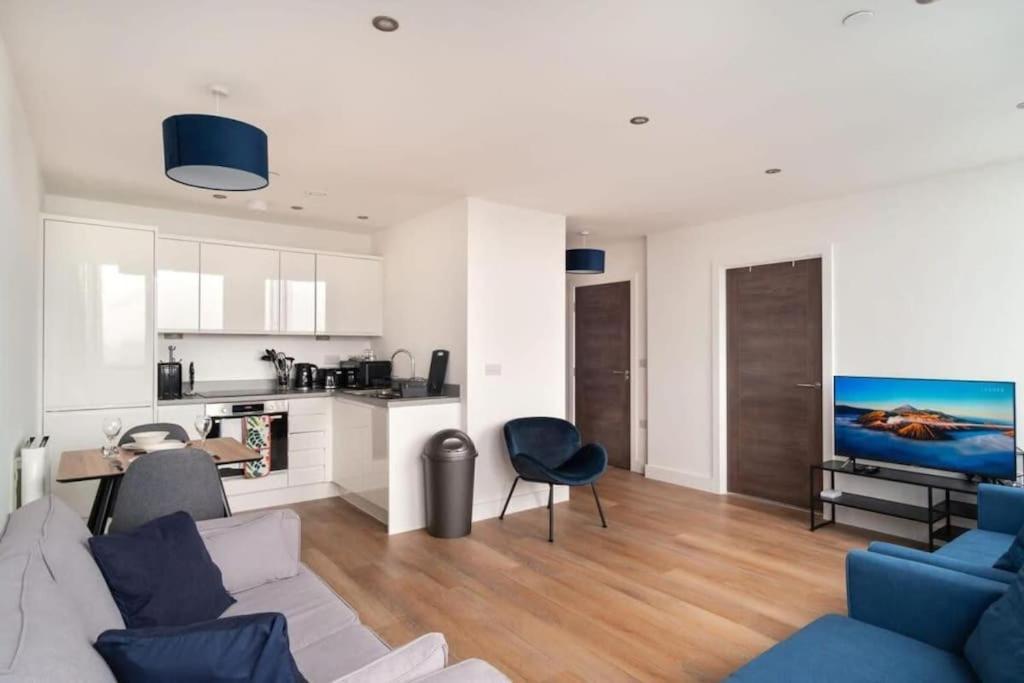 Snug 1br Apt, 4ktv-free Parking Apartamento *